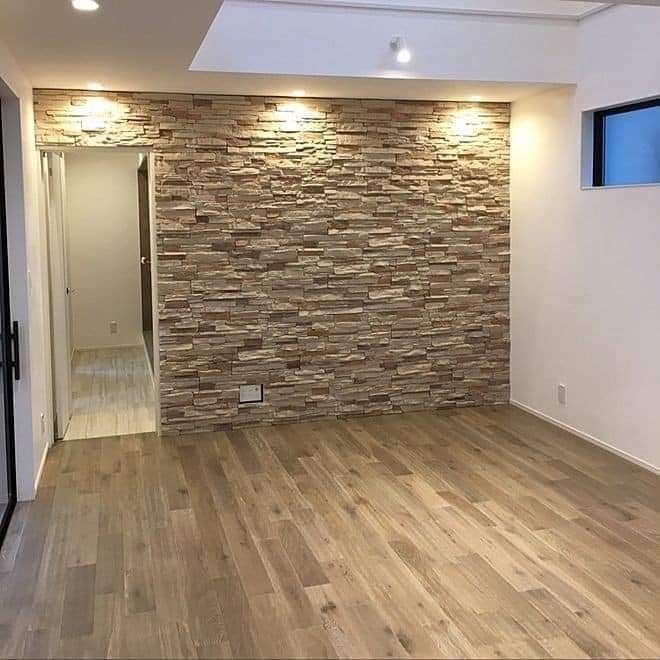 Muro decorativo con piedra natural